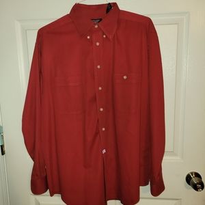 Roundtree & Yorke Men's Button Down Dress Shirt- Large (Burgundy Red)